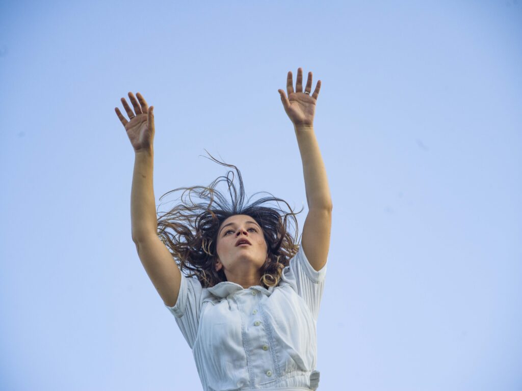 Joy Rieger (Floating)
